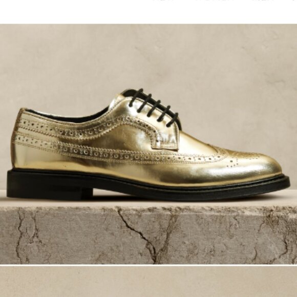 Banana Republic Shoes - NIB Banana Republic gold leather oxfords,  size 8, made on Portugal